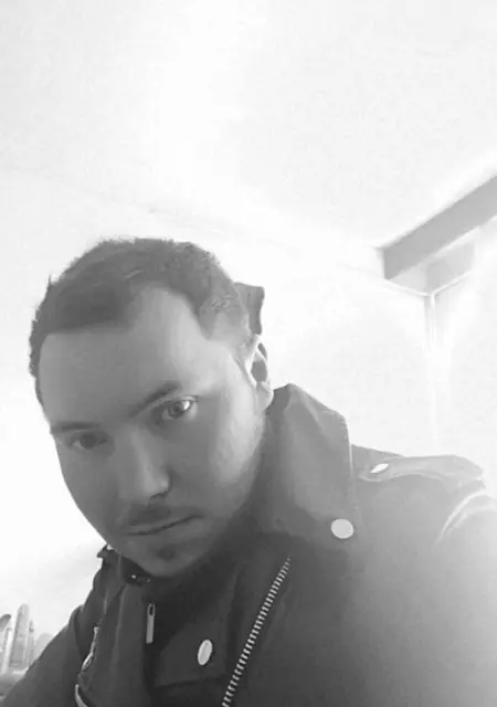 Я Razvan, 28, из Бухареста, ищу знакомство