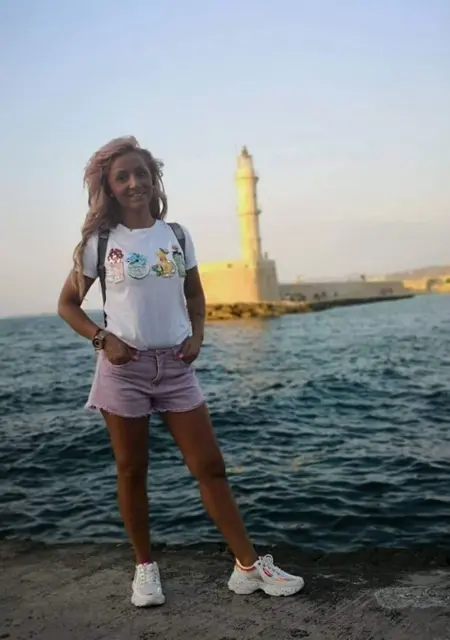 Я Sevdalina, 37, из Афин, ищу знакомство