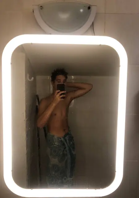 Artur из Брно, ищу на сайте знакомства на одну ночь