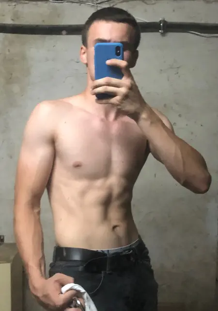 Vova из Виноградова, мне 22, познакомлюсь на одну ночь