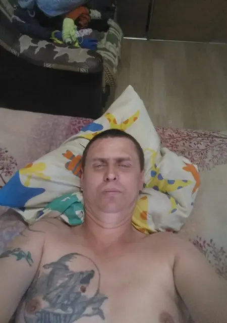 Лёша из Орши, мне 46, познакомлюсь на одну ночь