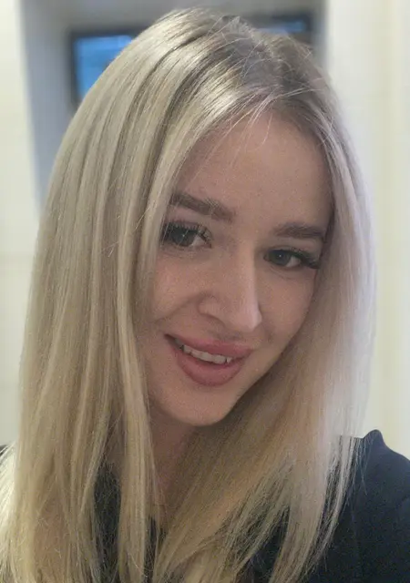 Я Анастасия, 23 років, знайомлюсь для спілкування у Одесі