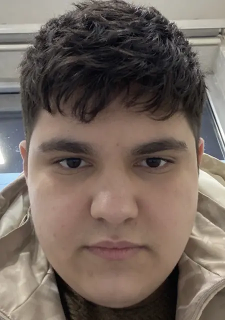 Эркин из Баку, ищу на сайте постоянные отношения