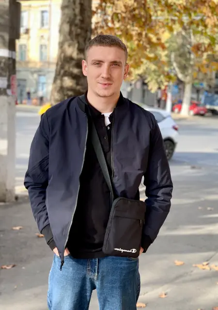 Alexsandr из Ананьева, мне 31, познакомлюсь на одну ночь