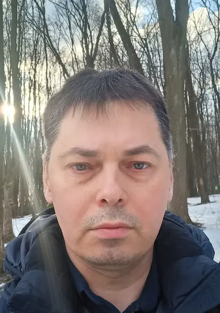 Андрій из Львова, ищу на сайте приятное времяпровождение