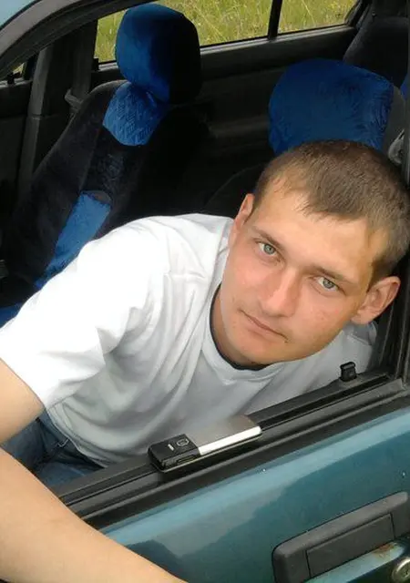 Я Евгений, 36, знакомлюсь на одну ночь в Сморгони