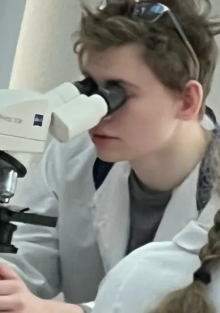 Я Саид, 18, знакомлюсь без обязательств в Сарагосе