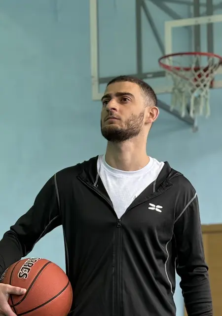 Я Левон, 28, знакомлюсь без обязательств в Вулвергемптон