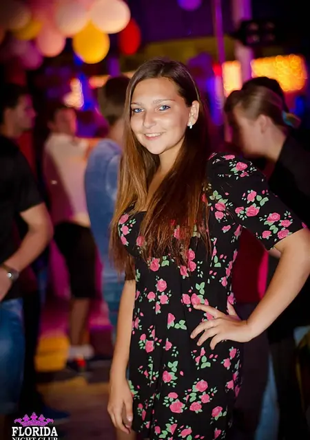 Я Лаура, 30, из Одессы, ищу знакомства без обязательств