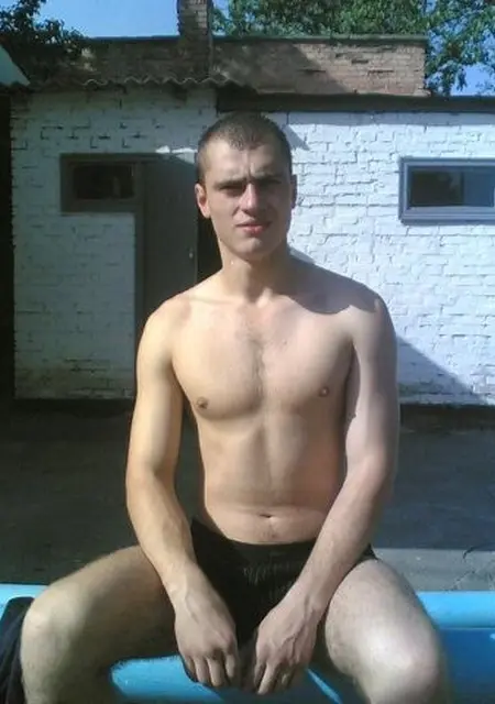 Я Александр, 36, из Донецка, ищу знакомства без обязательств