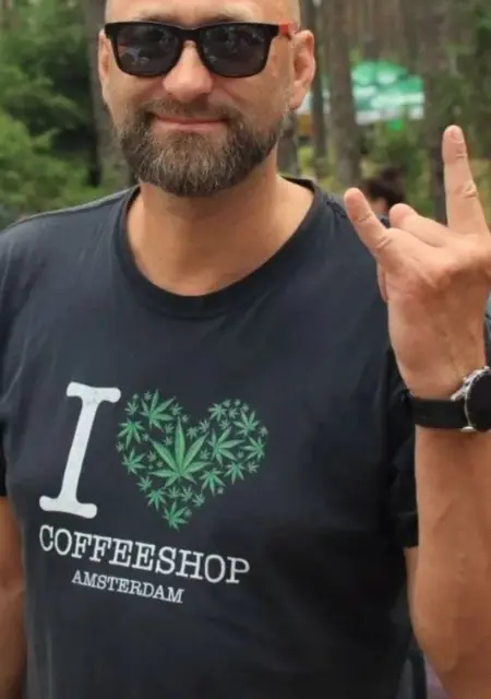 Юрий из Минска, ищу на сайте знакомства на одну ночь