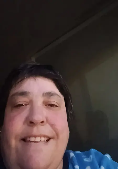 Soy Cristina, 46 años de San Sebastián, busco conocer gente para relación sin ataduras