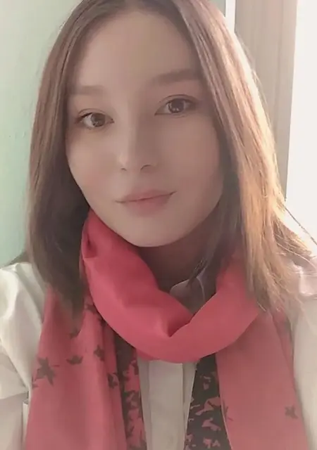 Catherine из Бишкека, мне 22, познакомлюсь для постоянных отношений