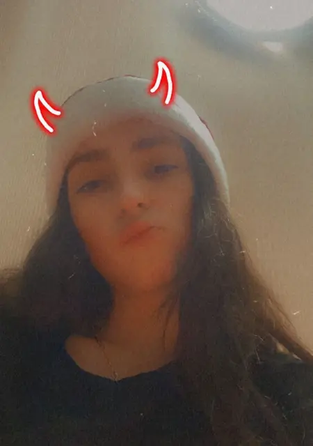 Іннеса з Ужгорода, мені 22 років, познайомлюсь для постійних стосунків