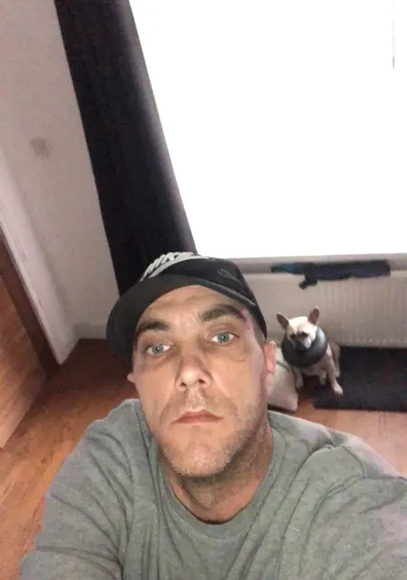 Andrew from Ipswich, 42 years old, ready to meet for one-night stand