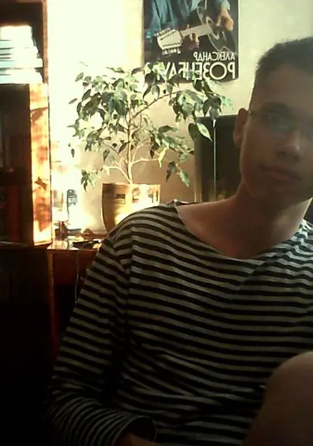 Влад из Гродно, ищу на сайте знакомства на одну ночь