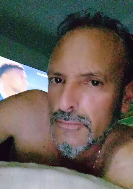 Juan Carlos de Madrid, tengo 50 años, listo para conocer para lío de una noche