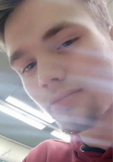 Я Tommi, 23, из Луганска, ищу знакомство для дружбы