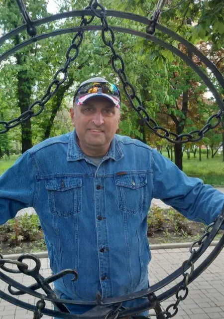 Я Сергей, 45, из Макеевки, ищу знакомство для постоянных отношений