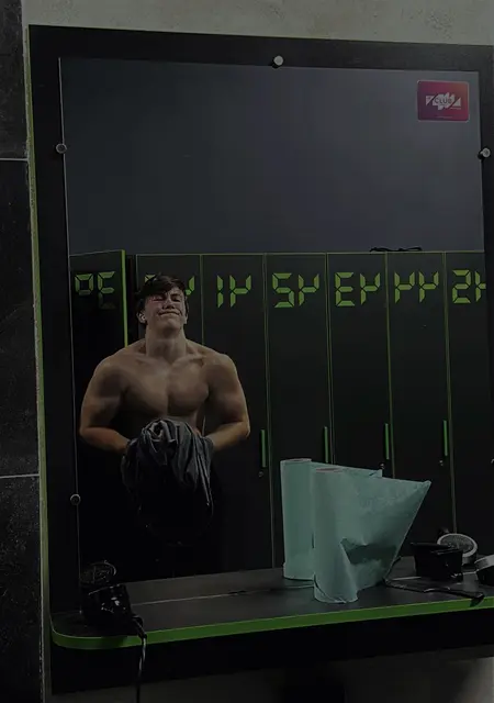 Дмитро из Киева, ищу на сайте знакомства на одну ночь