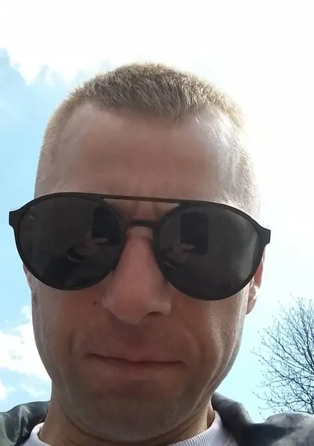 Artem з Харкова, шукаю на сайті знайомства без зобов'язань