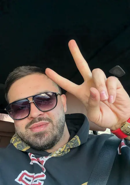 Я Bobur, 28, из Ташкента, ищу знакомство для приятного времяпровождения