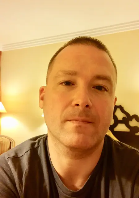 Влад з Олександрії, мені 33 років, познайомлюсь для дружби