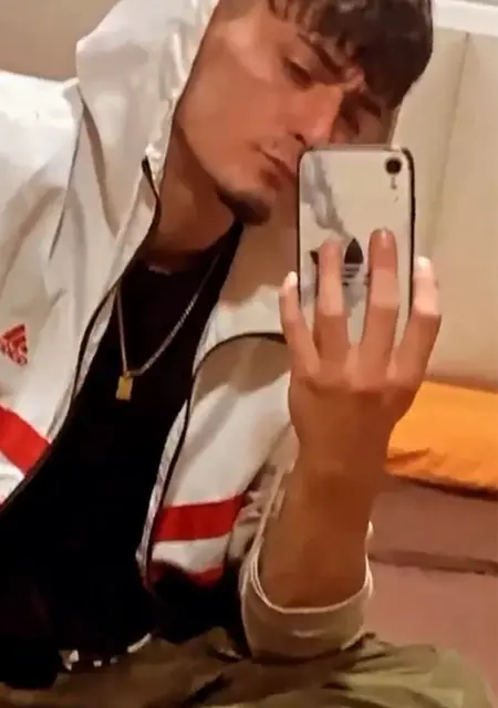 Lauro из Барселоны, ищу на сайте знакомства на одну ночь