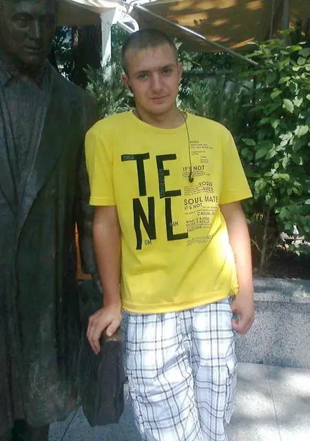 Я Иван, 32 років з Луганська, шукаю знайомство для спілкування