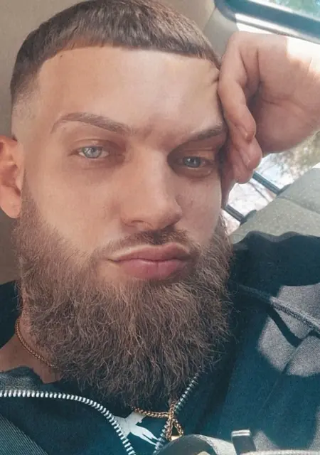 Cristian de Leganés, tengo 31 años, listo para conocer para lío de una noche