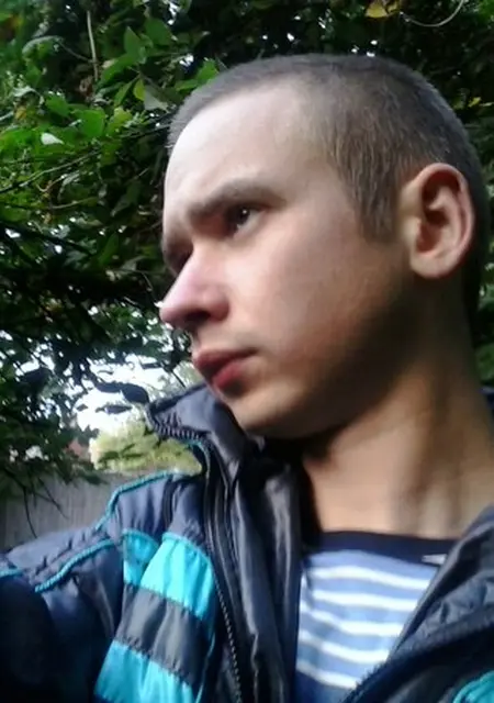 Андрей из Сенно, мне 36, познакомлюсь на одну ночь