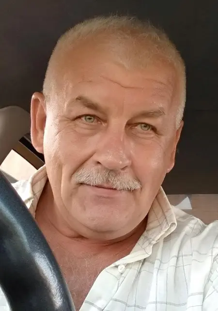 Борис из Донецка, ищу на сайте знакомства без обязательств