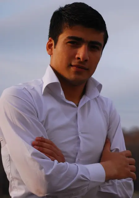 Император из Баку, ищу на сайте знакомства на одну ночь