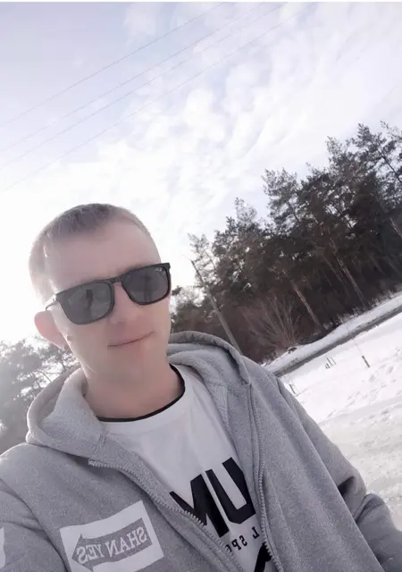 Alex из Славянска, ищу на сайте знакомства на одну ночь