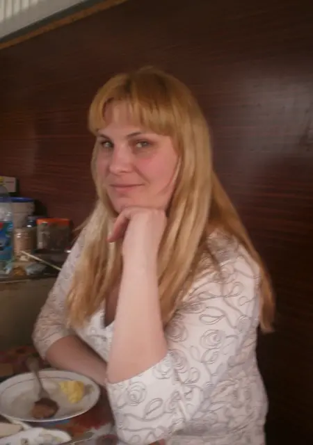 Ирияша з Харкова, мені 43 років, познайомлюсь на одну ніч