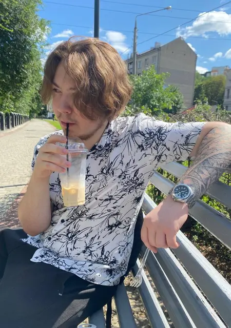 Ярослав из Харькова, мне 21, познакомлюсь на одну ночь