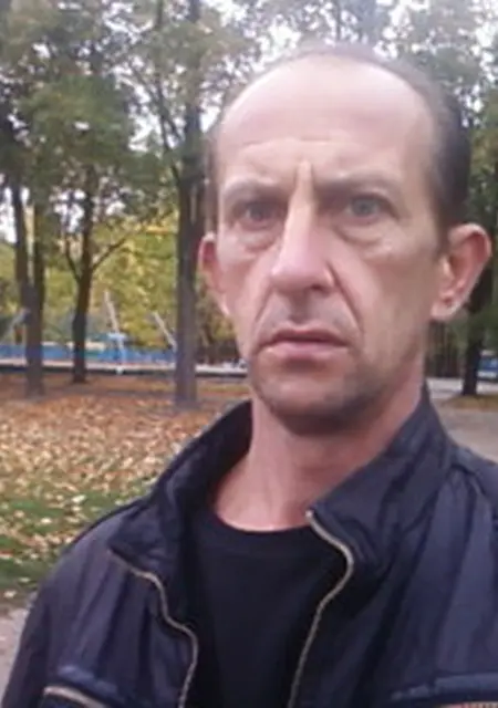 Дмитрий из Бобруйска, мне 52, познакомлюсь для постоянных отношений