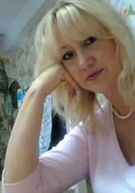 Я Оксана, 52, знакомлюсь без обязательств в Киеве