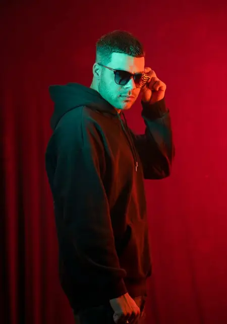 Андрій из Луцка, ищу на сайте вирта