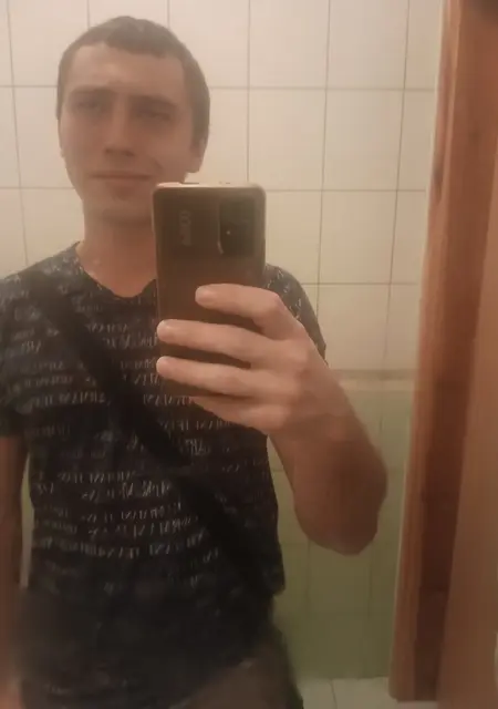 Я Денчик, 26, знакомлюсь без обязательств в Гданьске