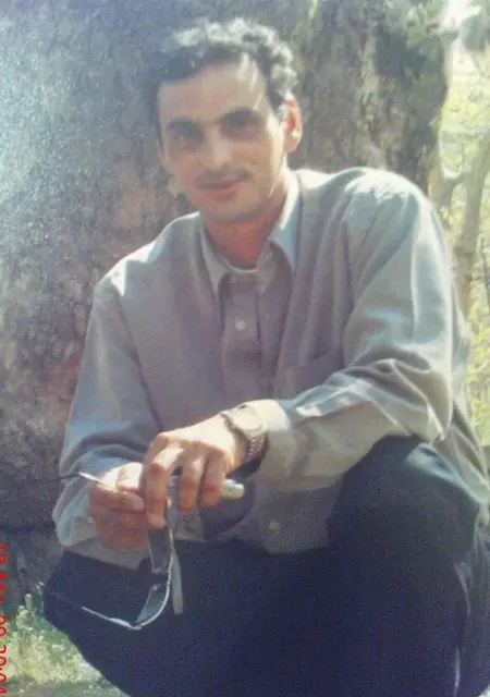 Kostas из Афин, мне 41, познакомлюсь