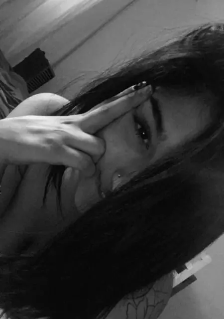 Nikkiii из Ла-платы, мне 22, познакомлюсь для приятного времяпровождения