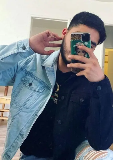 Melih из Стамбула, мне 27, познакомлюсь