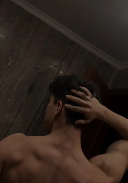 Josev из Сантьяго, мне 22, познакомлюсь на одну ночь