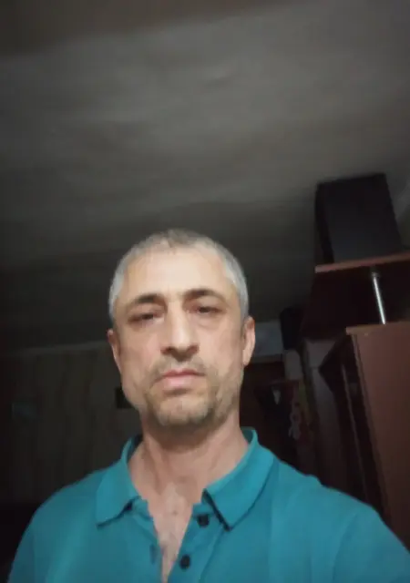 Valera из Караганды, мне 49, познакомлюсь на одну ночь