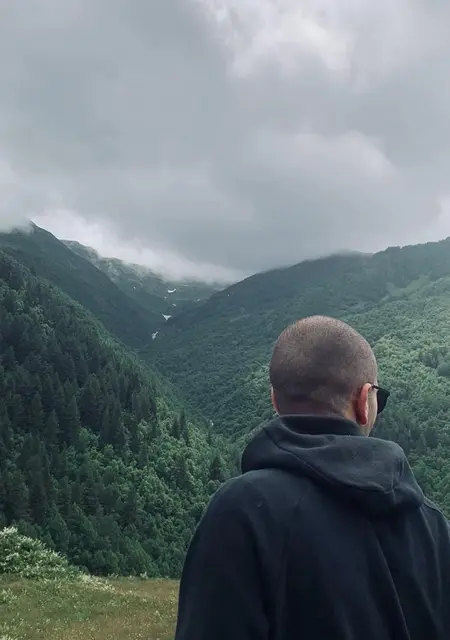 Я Achi, 25, из Батуми, ищу знакомства без обязательств