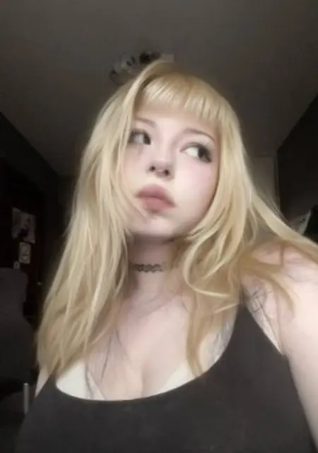 Я Мила, 19, из Вашингтона, ищу знакомство для общения