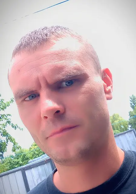 Женя из Кропивницкого, ищу на сайте знакомства на одну ночь