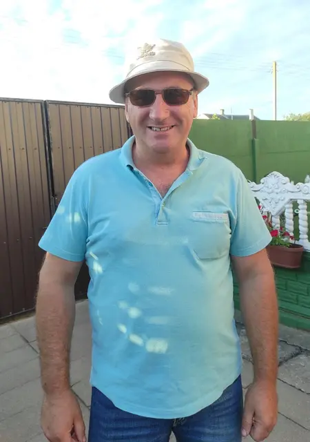 Я Леон, 53, из Бреста, ищу знакомства без обязательств