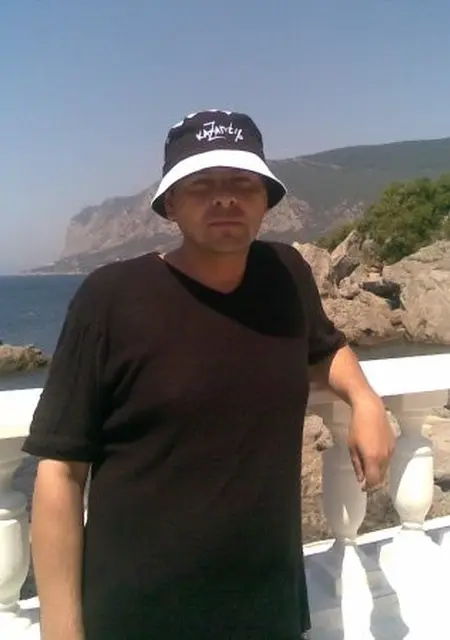 Я Dima, 53, знакомлюсь на одну ночь в Днепре